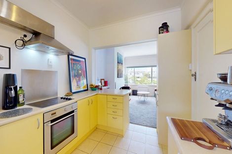 Photo of property in Samoa High Commission, 4/1 Wesley Road, Kelburn, Wellington, 6012