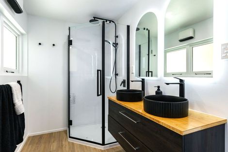 Photo of property in 8 Newbourne Crescent, Redwoodtown, Blenheim, 7201