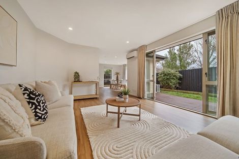 Photo of property in 2/69 Bowenvale Avenue, Cashmere, Christchurch, 8022
