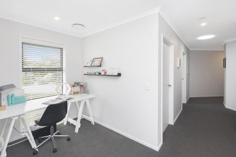 Photo of property in 14 Kingsdowne Drive, West Melton, 7618