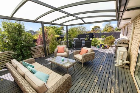 Photo of property in 18 Poynter Place, Tawhero, Whanganui, 4501