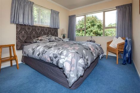 Photo of property in 1b Governors Heights, Whangamata, 3620