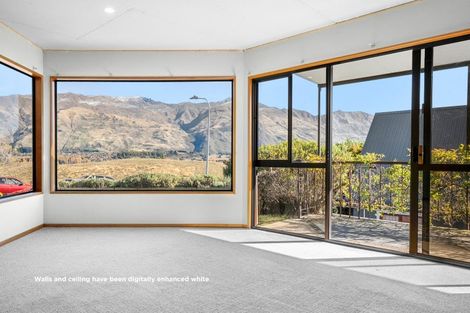 Photo of property in 95 Plantation Road, Wanaka, 9305