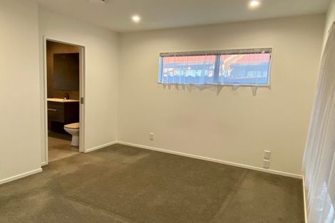 Photo of property in 78 Burswood Drive, Burswood, Auckland, 2013