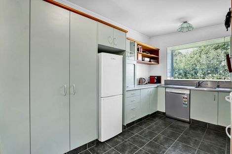 Photo of property in 2 Hills Road, Tongaporutu, Urenui, 4378