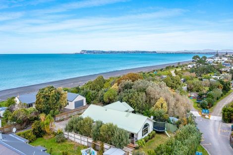 Photo of property in 14 Gill Road, Bay View, Napier, 4104