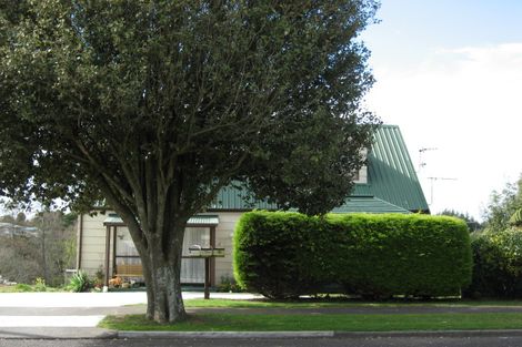 Photo of property in 10 Antonia Place, Bell Block, New Plymouth, 4312