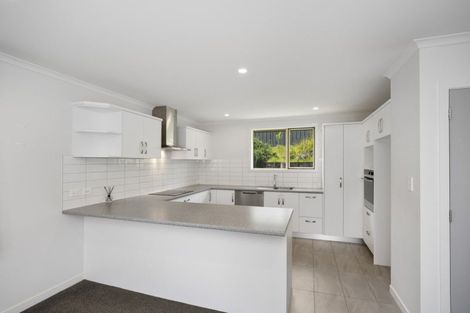 Photo of property in Waterview Estate, 84/4 Greystone Place, Omokoroa, 3114