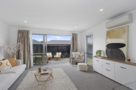 Photo of property in 2/7b Arosa Place, Parklands, Christchurch, 8083