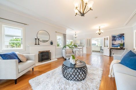 Photo of property in 15 Nile Street, Waterloo, Lower Hutt, 5011