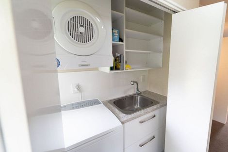 Photo of property in 27c Omokoroa Road, Omokoroa, 3114