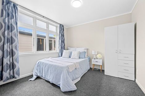 Photo of property in 43 Biddle Crescent, Taita, Lower Hutt, 5011