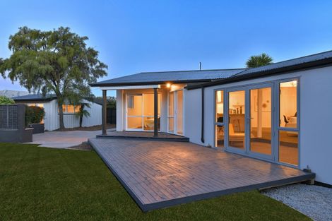 Photo of property in 72 Barrington Street, Somerfield, Christchurch, 8024