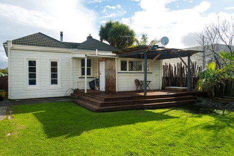 Photo of property in 109 Harris Street, Inner Kaiti, Gisborne, 4010
