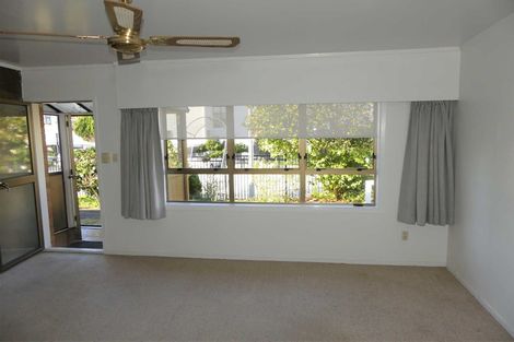 Photo of property in 3/32 Browns Road, Manurewa, Auckland, 2102