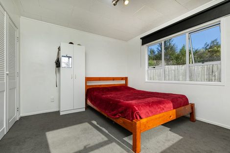 Photo of property in 11 Landsdale Place, Massey, Auckland, 0614
