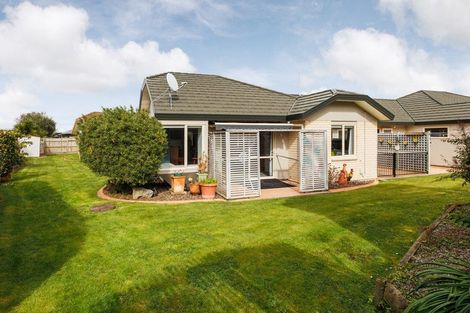 Photo of property in 9 Foxtail Fern, Kelvin Grove, Palmerston North, 4414