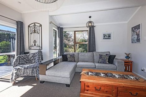 Photo of property in 7 Longlands Road East, Longlands, Hastings, 4172