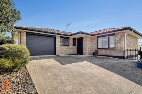 Photo of property in 2 Burns Street, Springvale, Whanganui, 4501