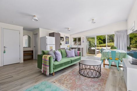 Photo of property in 56 Pinedale Crescent, Riversdale Beach, Masterton, 5872