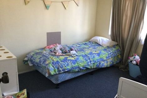 Photo of property in 24a Pollen Crescent, Melville, Hamilton, 3206