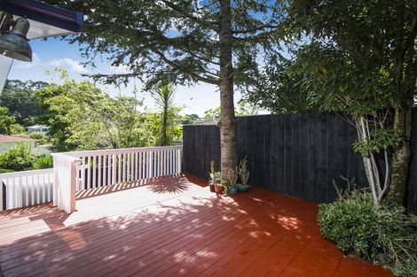 Photo of property in 11 Alidade Place, Massey, Auckland, 0614