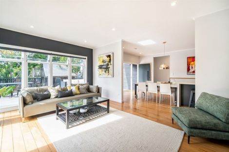 Photo of property in 2/19 Harley Road, Takapuna, Auckland, 0622