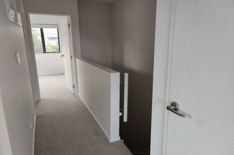 Photo of property in 8/16 William Roberts Road, Pakuranga, Auckland, 2010