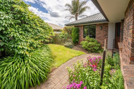 Photo of property in 10 Stagg Place, Brightwater, 7022