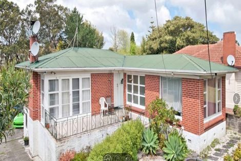 Photo of property in 35 Longburn Road, Henderson, Auckland, 0610