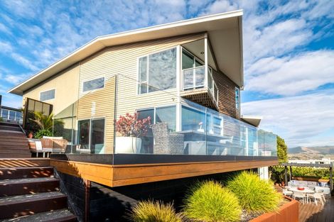 Photo of property in 3 Zeehaen Place, Britannia Heights, Nelson, 7010