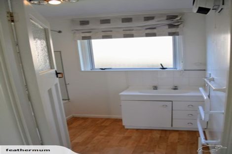 Photo of property in 27 Grassmere Street, Papanui, Christchurch, 8052