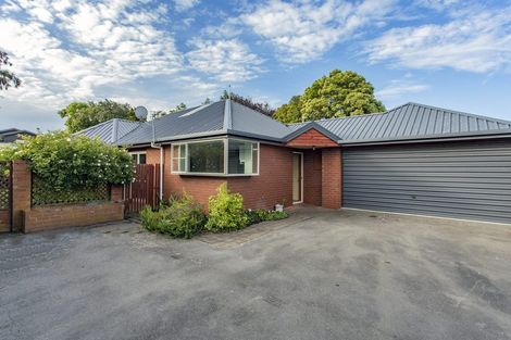Photo of property in 23 Somerfield Street, Somerfield, Christchurch, 8024