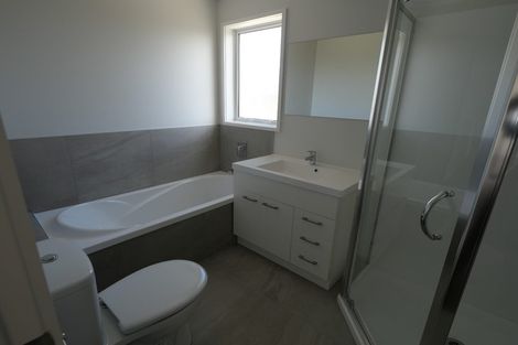 Photo of property in 3a Helvetia Road, Pukekohe, 2120