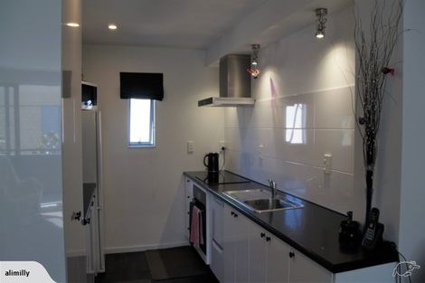 Photo of property in 2/71 Burke Street, Addington, Christchurch, 8024