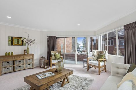 Photo of property in 6/21 Victoria Road, Mount Maunganui, 3116