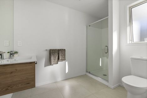 Photo of property in 4 Raynor Crescent, Pyes Pa, Tauranga, 3112