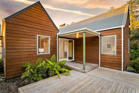 Photo of property in 28 Edwin Mitchelson Road, Muriwai, Waimauku, 0881