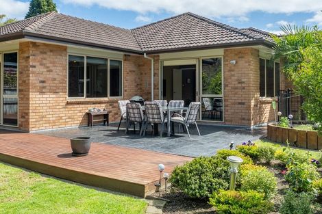 Photo of property in 17 Edgewater Street, Waikanae, 5036