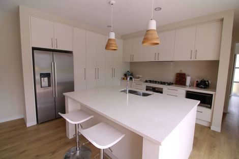 Photo of property in 216 Wainui Road, Silverdale, 0932