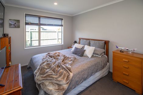 Photo of property in 11d Cameron Crescent, Rolleston, 7614