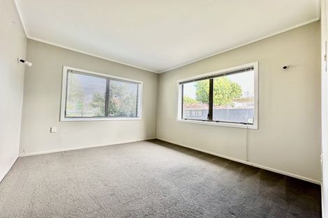 Photo of property in 10 Nicholson Avenue, Papatoetoe, Auckland, 2025