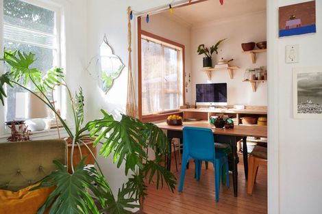 Photo of property in 113 Main Rd Clive, Clive, 4102