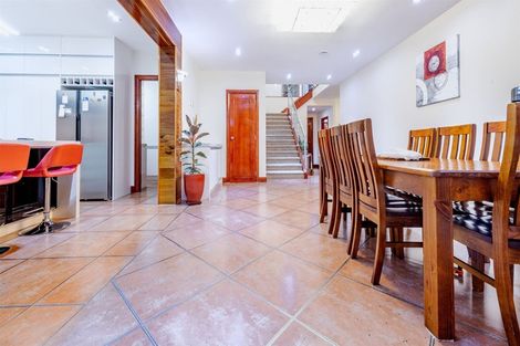 Photo of property in 12 Fairhill Place, Flat Bush, Auckland, 2016