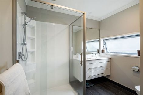 Photo of property in 5 Lockheed Street, Hobsonville, Auckland, 0618