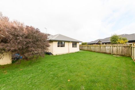 Photo of property in 21 Cleveland Heights, Kelvin Grove, Palmerston North, 4414
