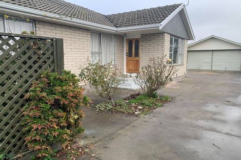 Photo of property in 416 Mairehau Road, Parklands, Christchurch, 8083