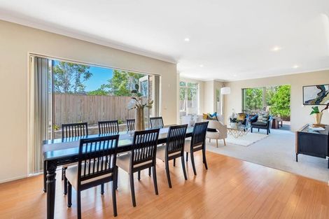 Photo of property in 60 Medallion Drive, Oteha, Auckland, 0632