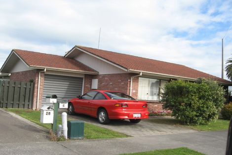 Photo of property in 2 Hereford Street, Palmerston North, 4410