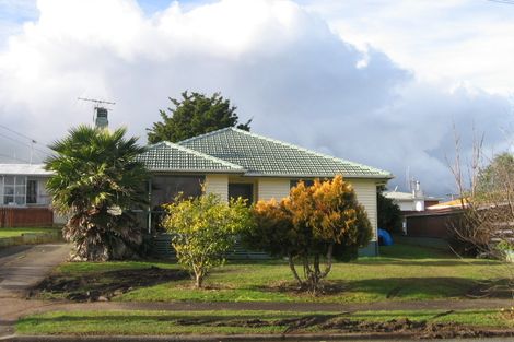 Photo of property in 13 Matthews Crescent, Melville, Hamilton, 3206